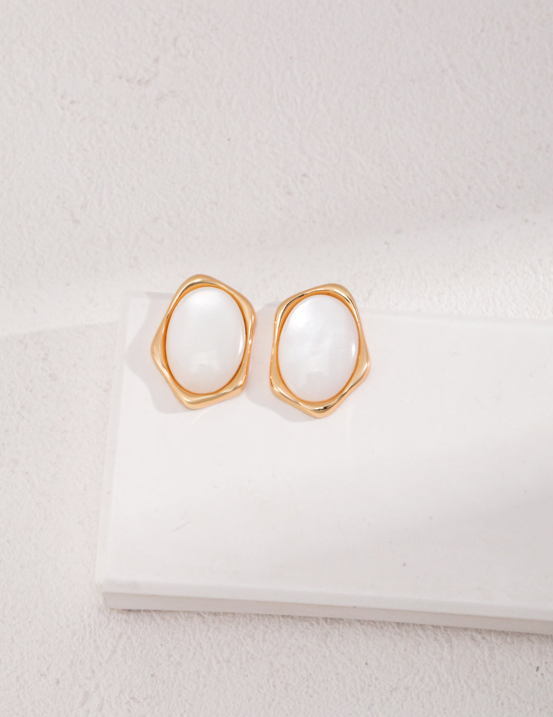 Mother of Shell Silver Earrings